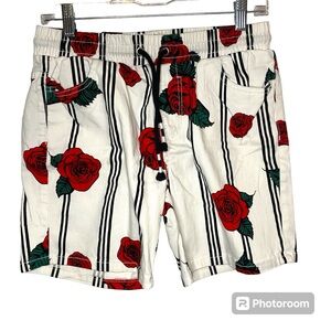 Fresh Prince of Bel Air Cotton Twill Shorts in Red Floral / Medium